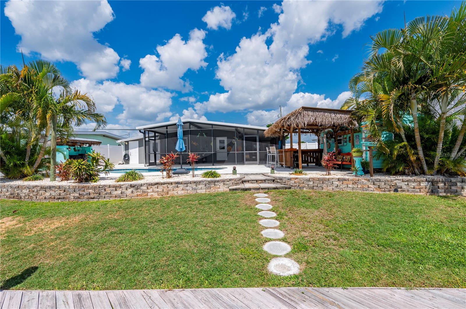671 SHARON CIR, PORT CHARLOTTE, FL, 33952