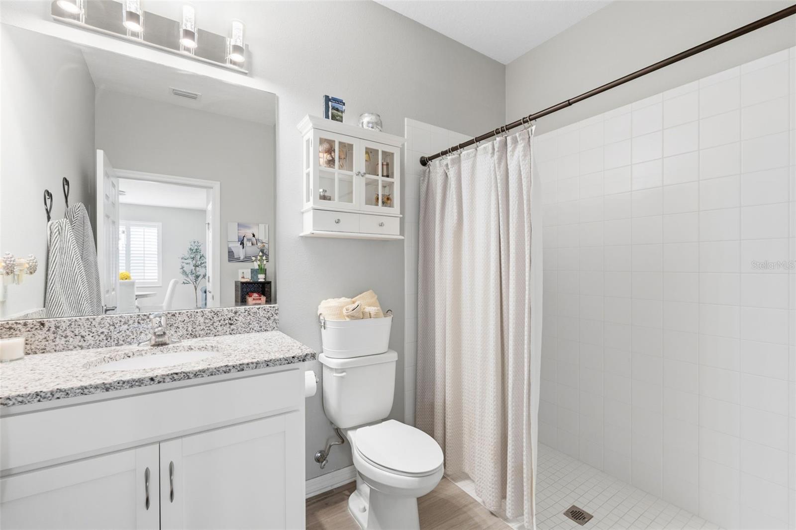 6017 AMBERLY DR, BRADENTON, FL, 34208