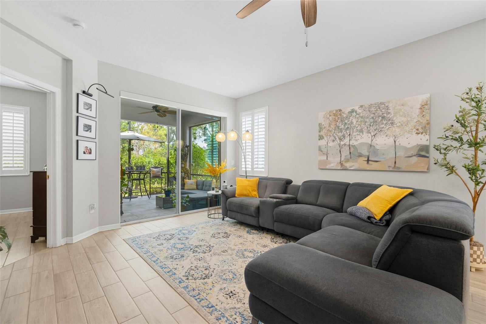 6017 AMBERLY DR, BRADENTON, FL, 34208