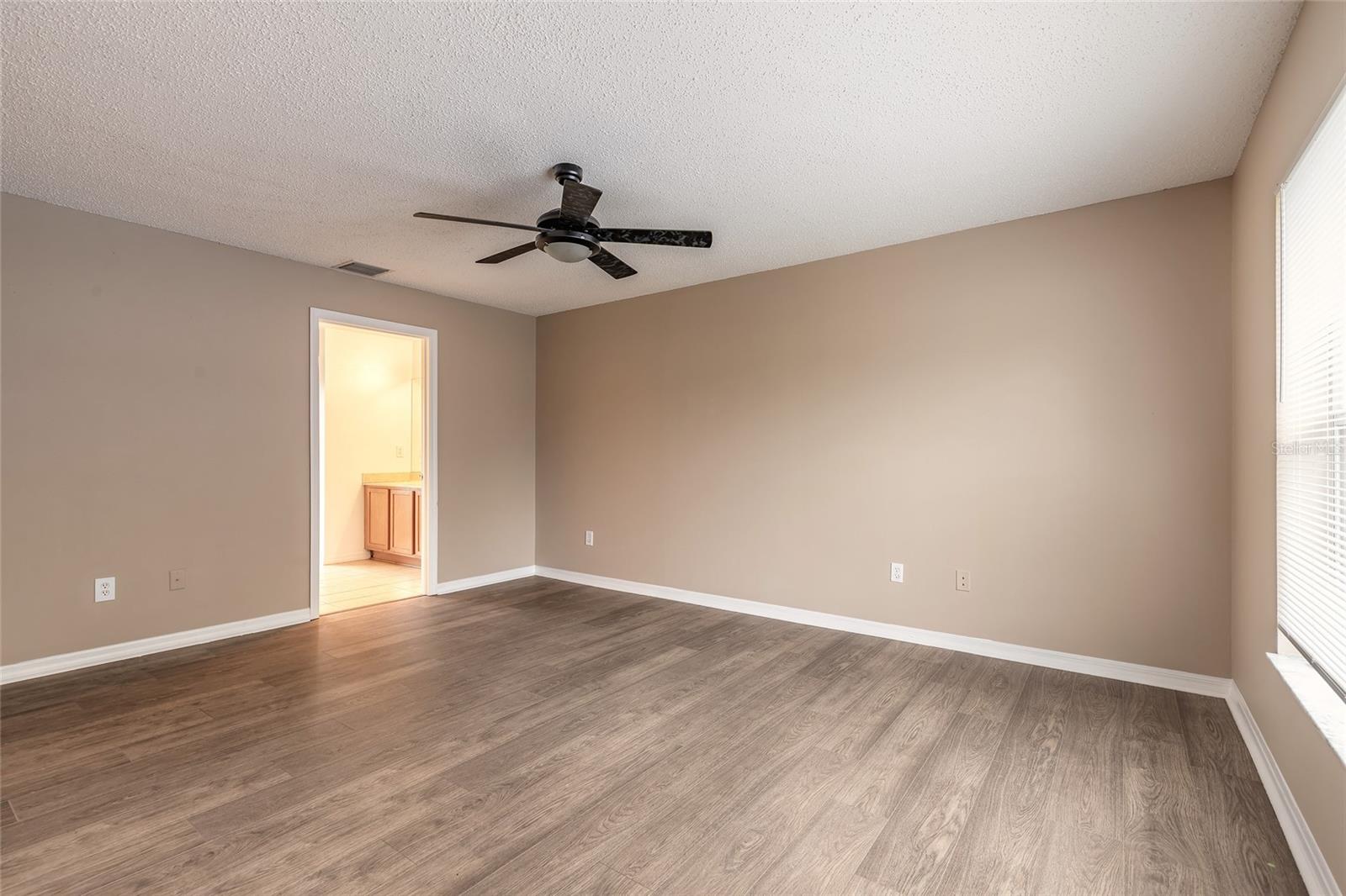 6 ROXBORO DR, PALM COAST, FL, 32164