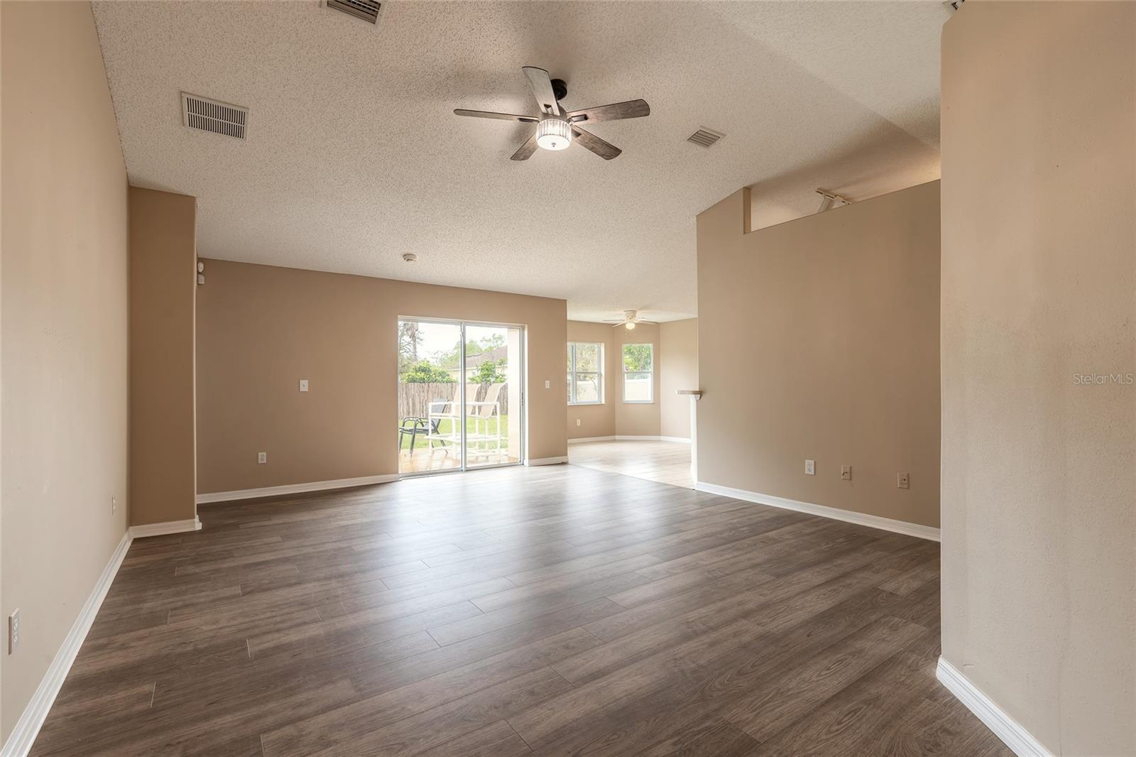 6 ROXBORO DR, PALM COAST, FL, 32164