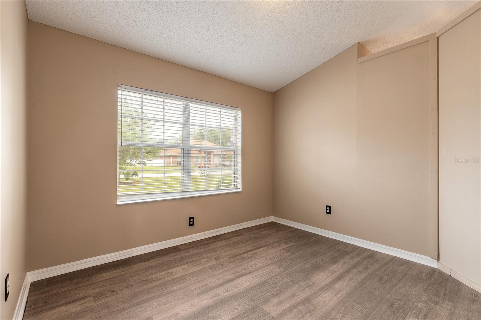 6 ROXBORO DR, PALM COAST, FL, 32164