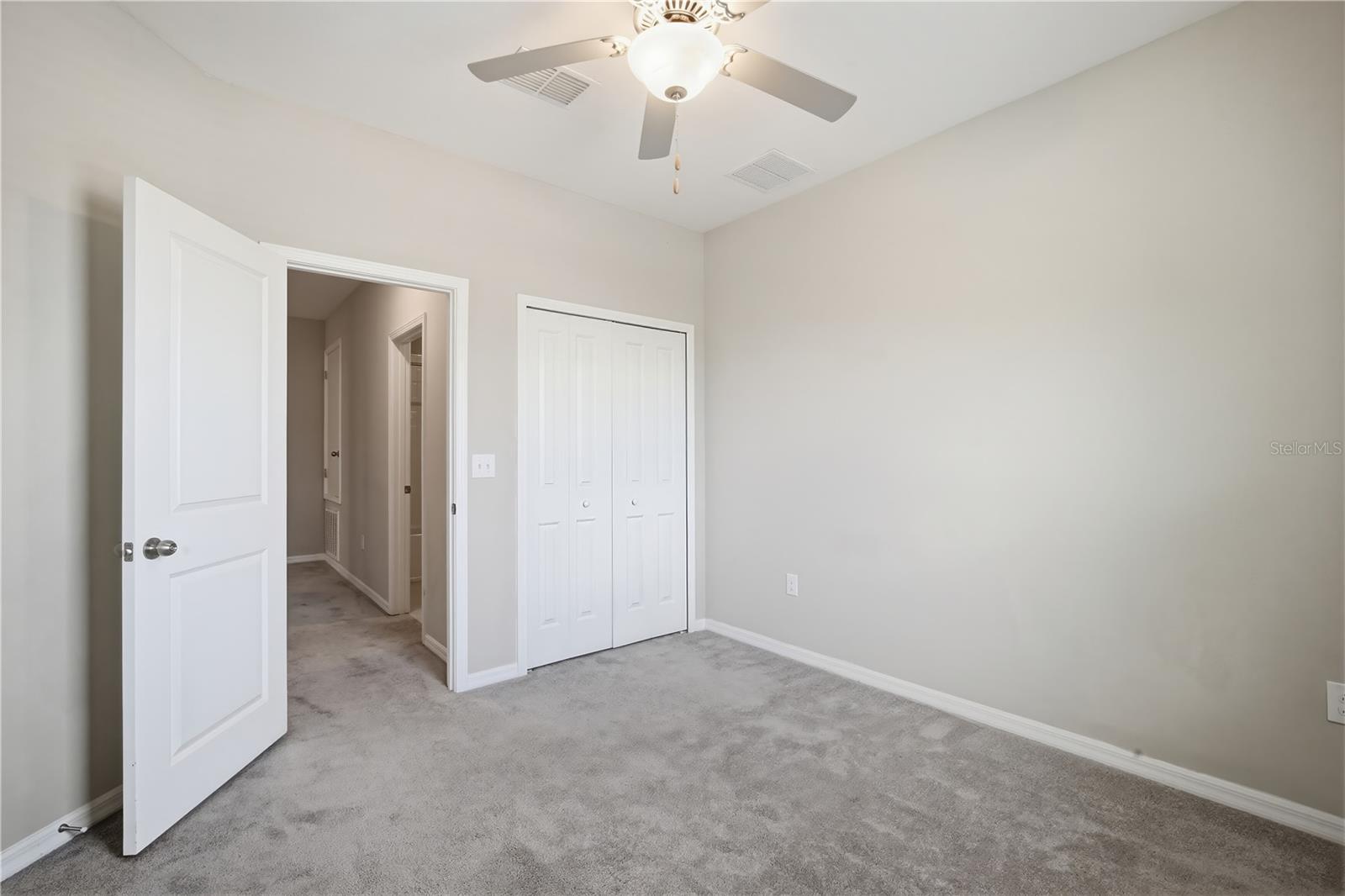 31535 BLUE PASSING LOOP, WESLEY CHAPEL, FL, 33545