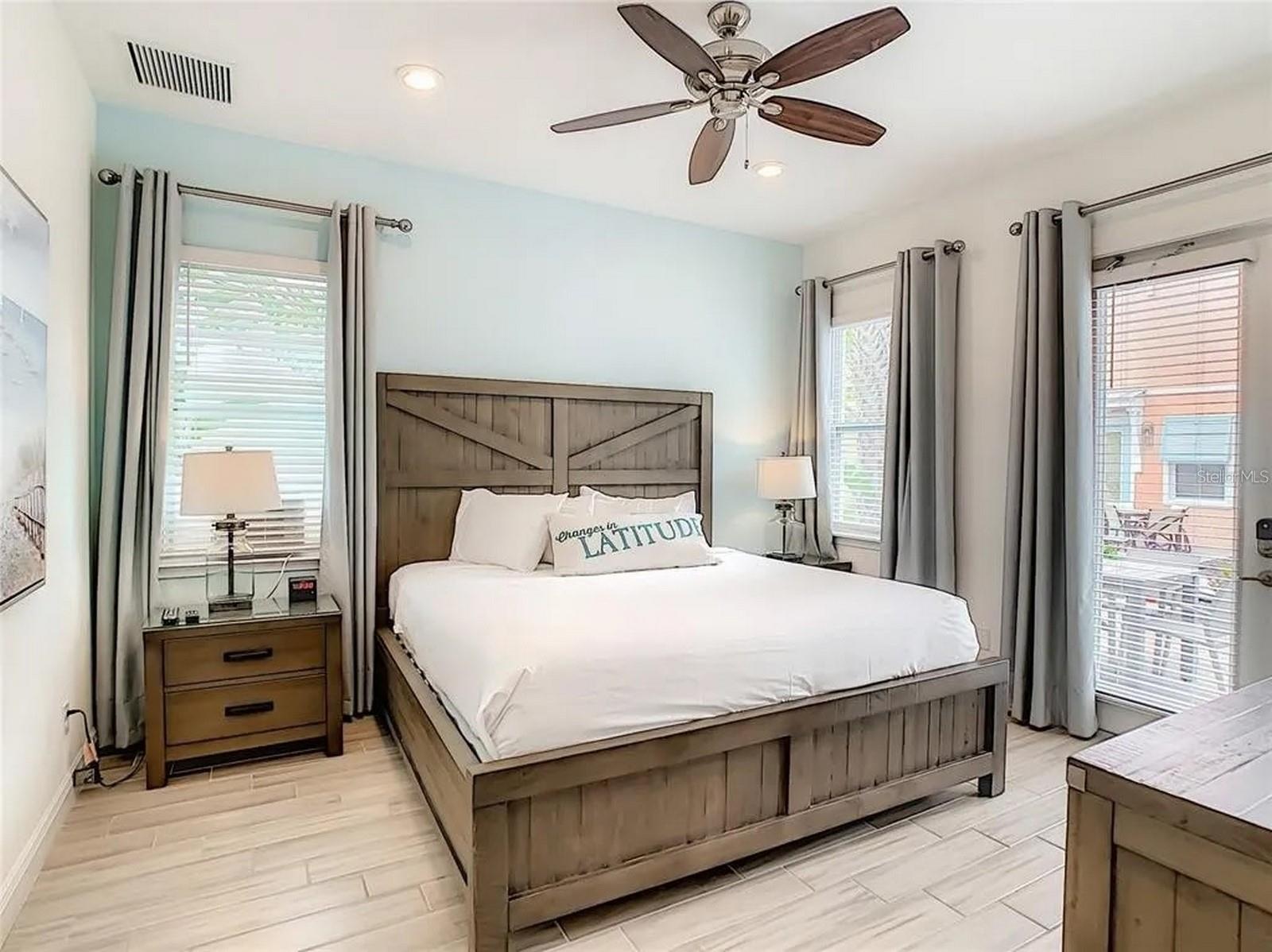 8037 LOST SHAKER LN, KISSIMMEE, FL, 34747