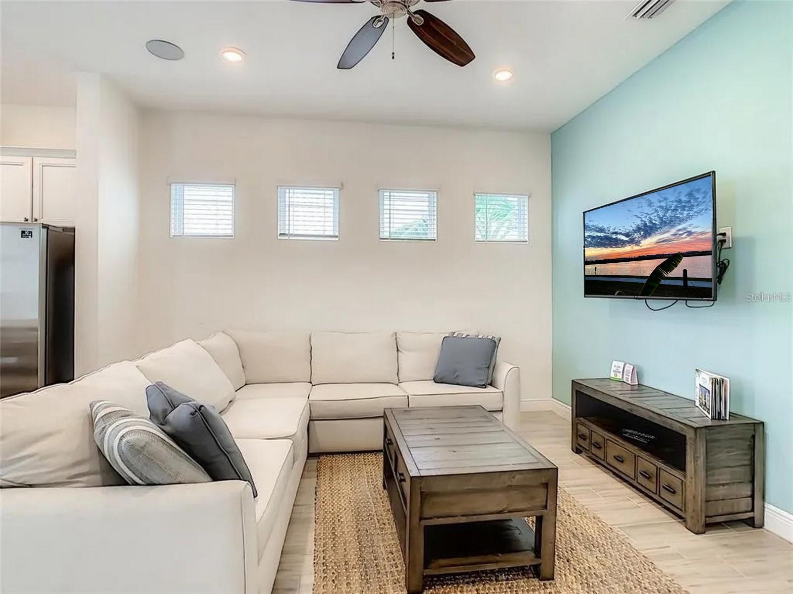 8037 LOST SHAKER LN, KISSIMMEE, FL, 34747