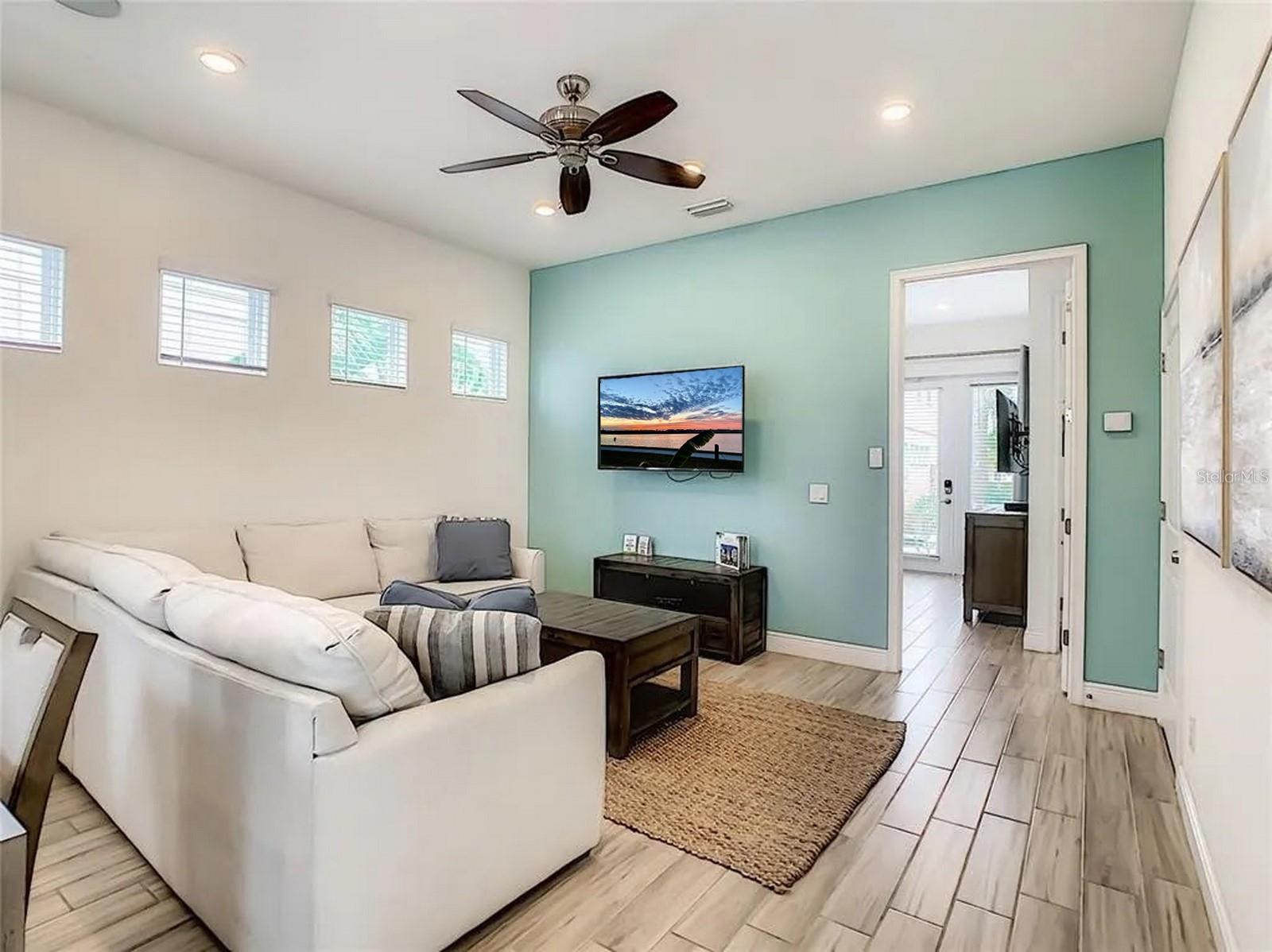 8037 LOST SHAKER LN, KISSIMMEE, FL, 34747