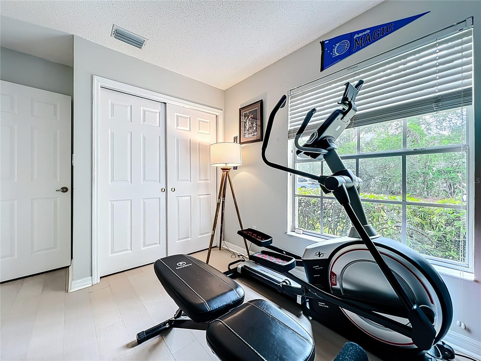 200 COLONIAL LN, LONGWOOD, FL, 32750