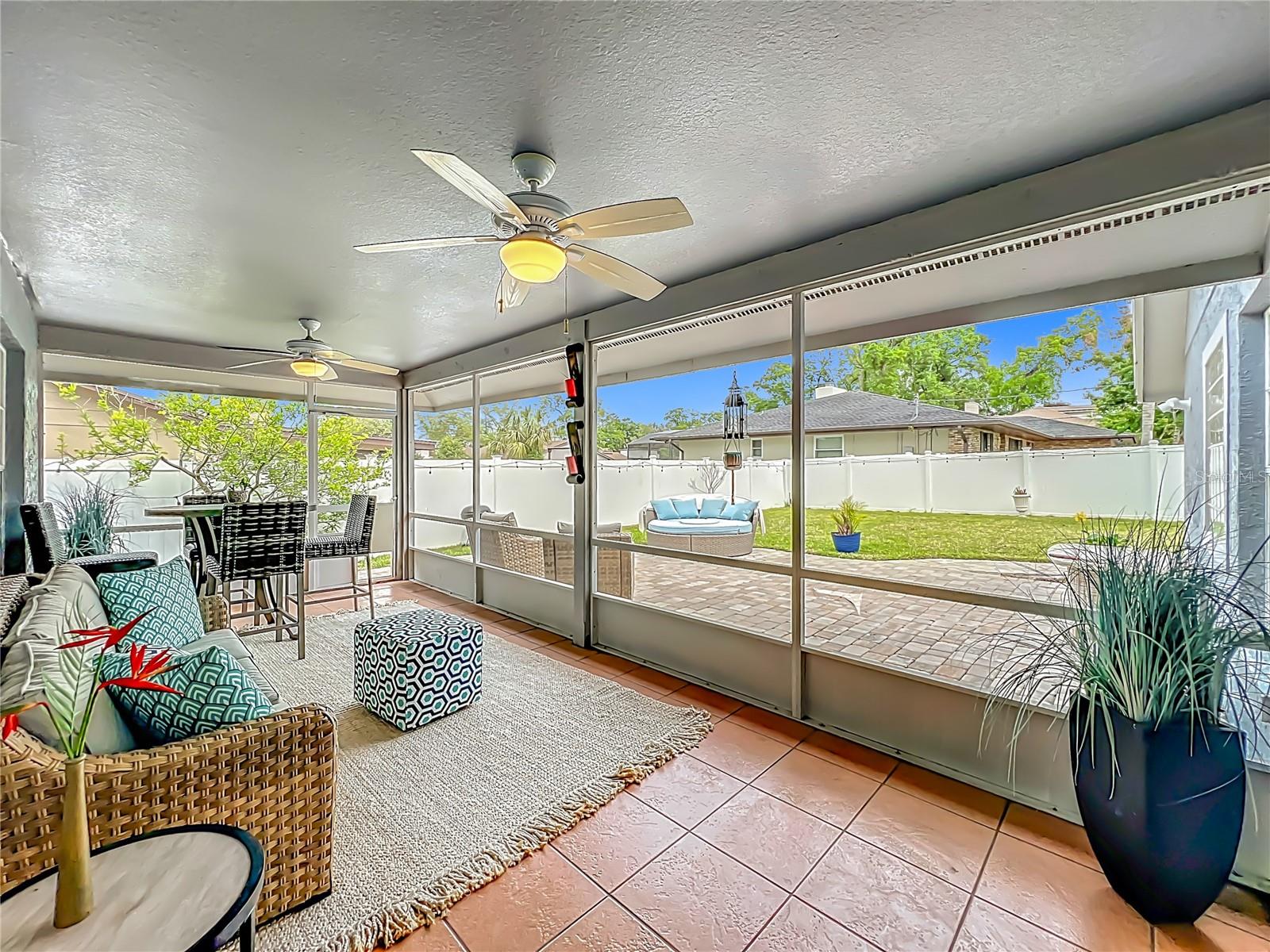 200 COLONIAL LN, LONGWOOD, FL, 32750