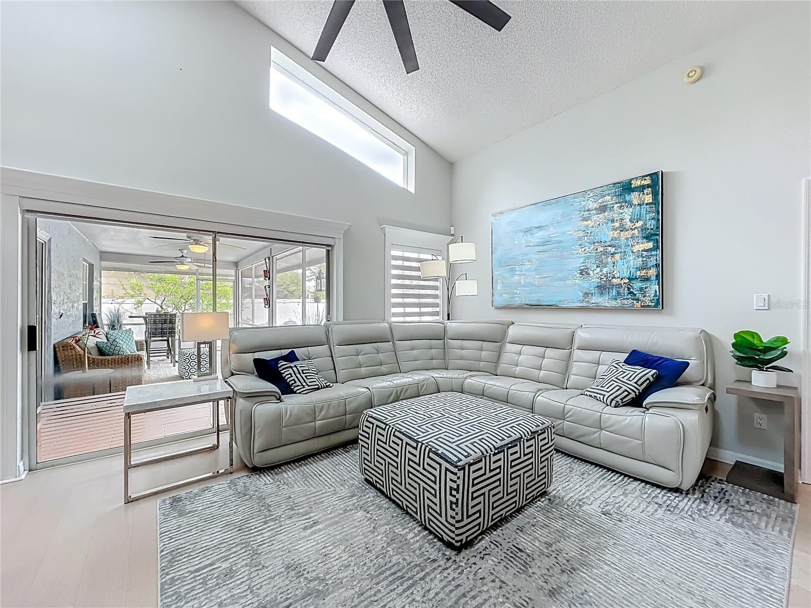 200 COLONIAL LN, LONGWOOD, FL, 32750