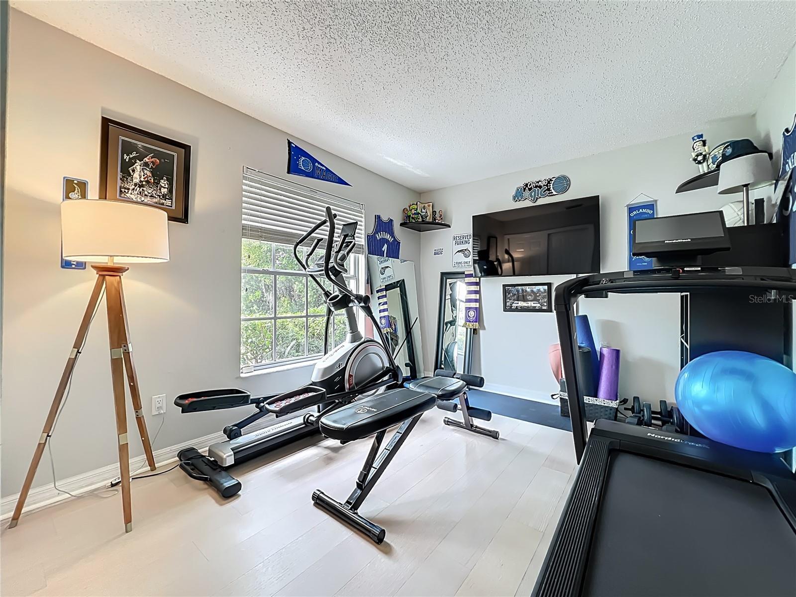 200 COLONIAL LN, LONGWOOD, FL, 32750