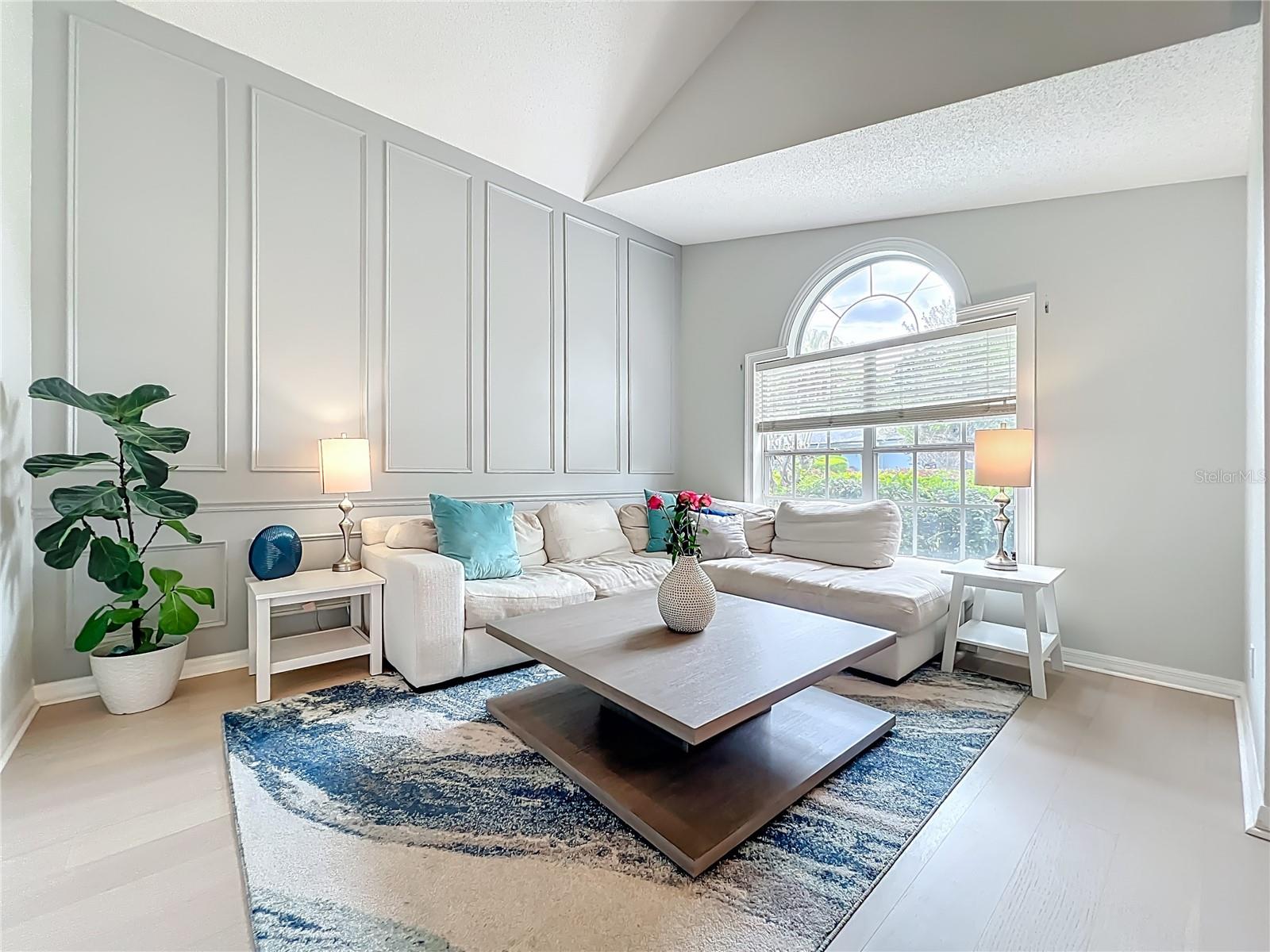 200 COLONIAL LN, LONGWOOD, FL, 32750