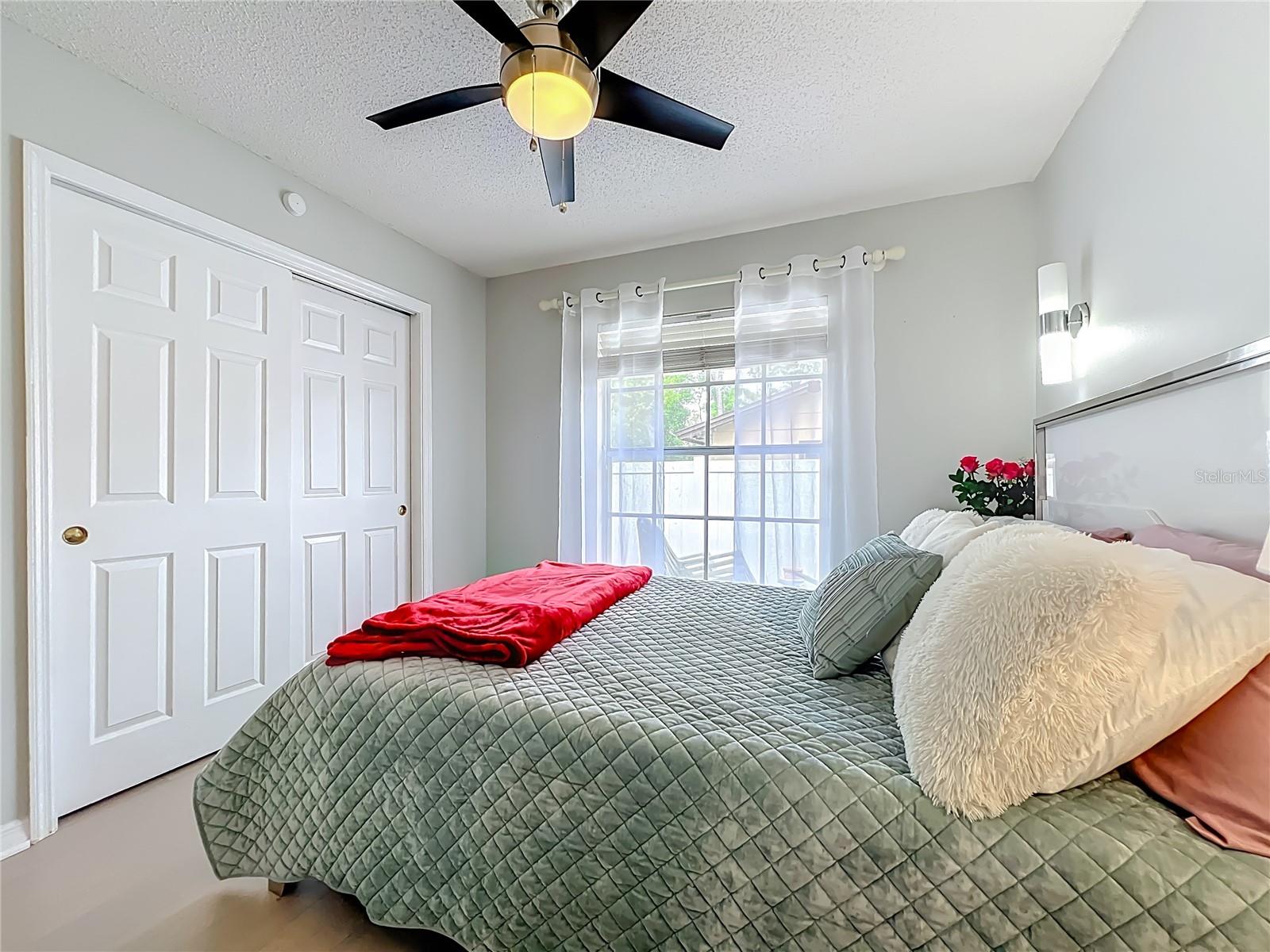 200 COLONIAL LN, LONGWOOD, FL, 32750