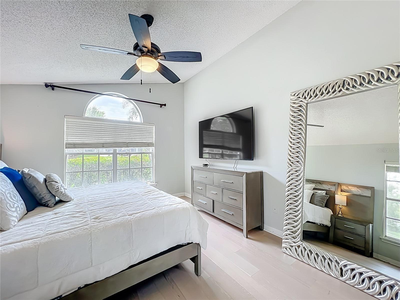 200 COLONIAL LN, LONGWOOD, FL, 32750