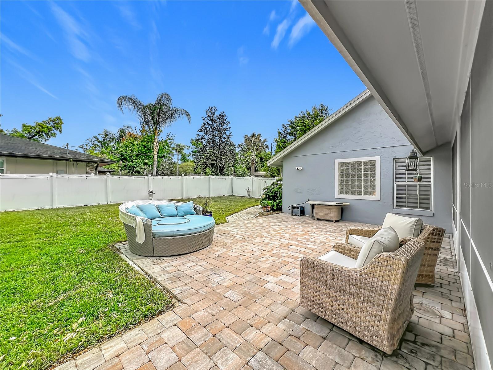 200 COLONIAL LN, LONGWOOD, FL, 32750