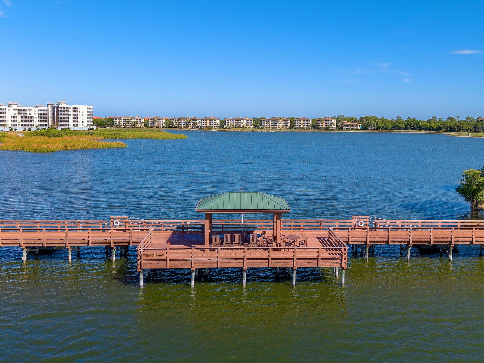 6427 MOORINGS POINT CIR #101, LAKEWOOD RANCH, FL, 34202