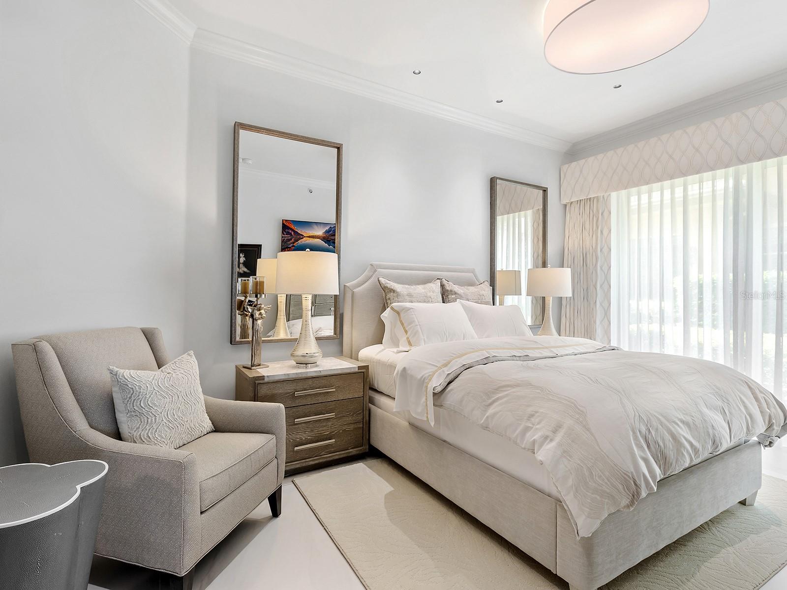 6427 MOORINGS POINT CIR #101, LAKEWOOD RANCH, FL, 34202