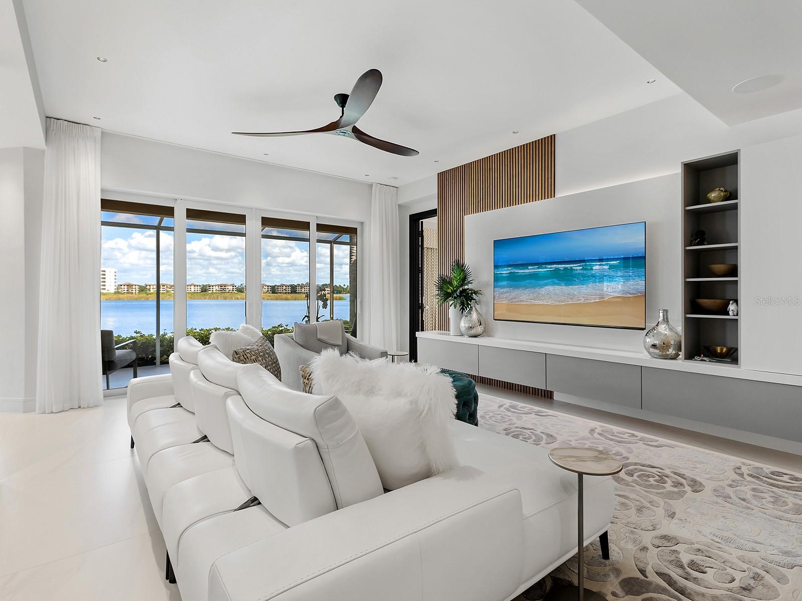 6427 MOORINGS POINT CIR #101, LAKEWOOD RANCH, FL, 34202