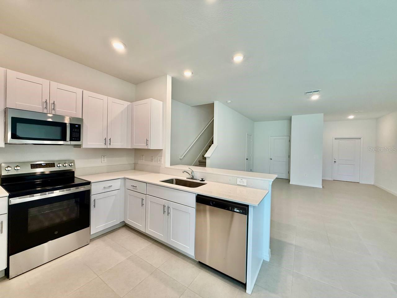 10409 GOLDEN SANDS AVE, RIVERVIEW, FL, 33578