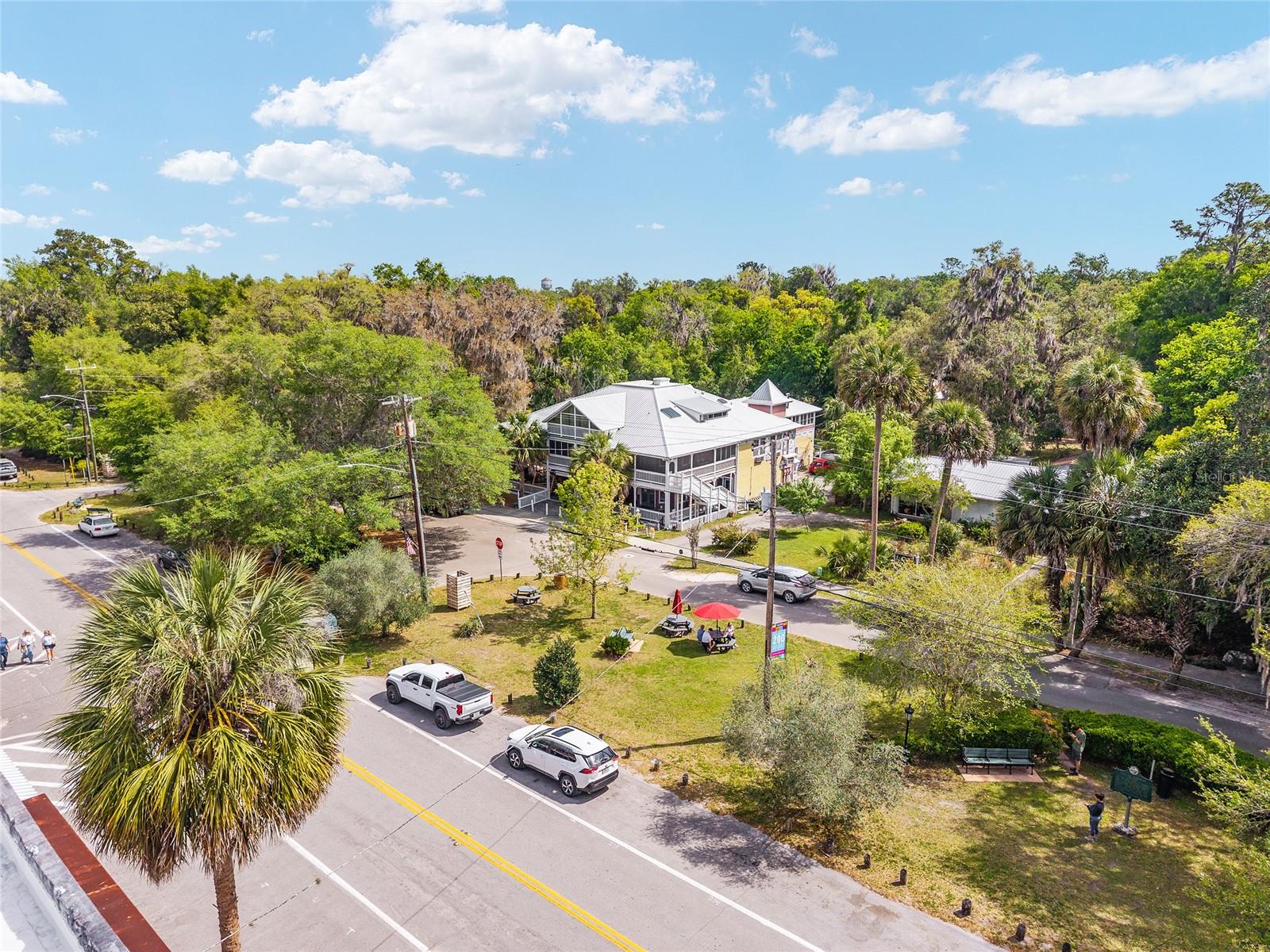 227 SE TUSCAWILLA RD, MICANOPY, FL, 32667