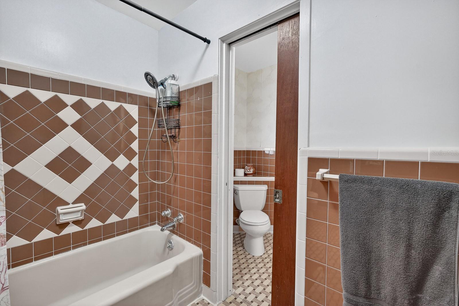 436 N BEACH ST, ORMOND BEACH, FL, 32174