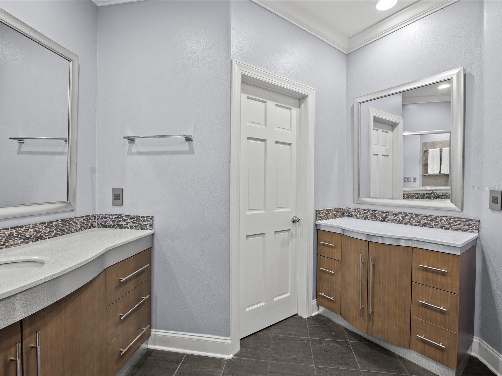 9744 COVENT GARDEN DR, ORLANDO, FL, 32827
