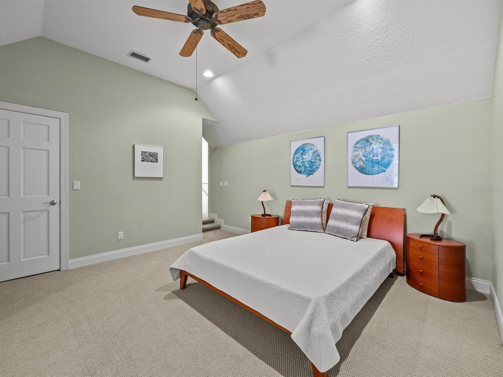 9744 COVENT GARDEN DR, ORLANDO, FL, 32827