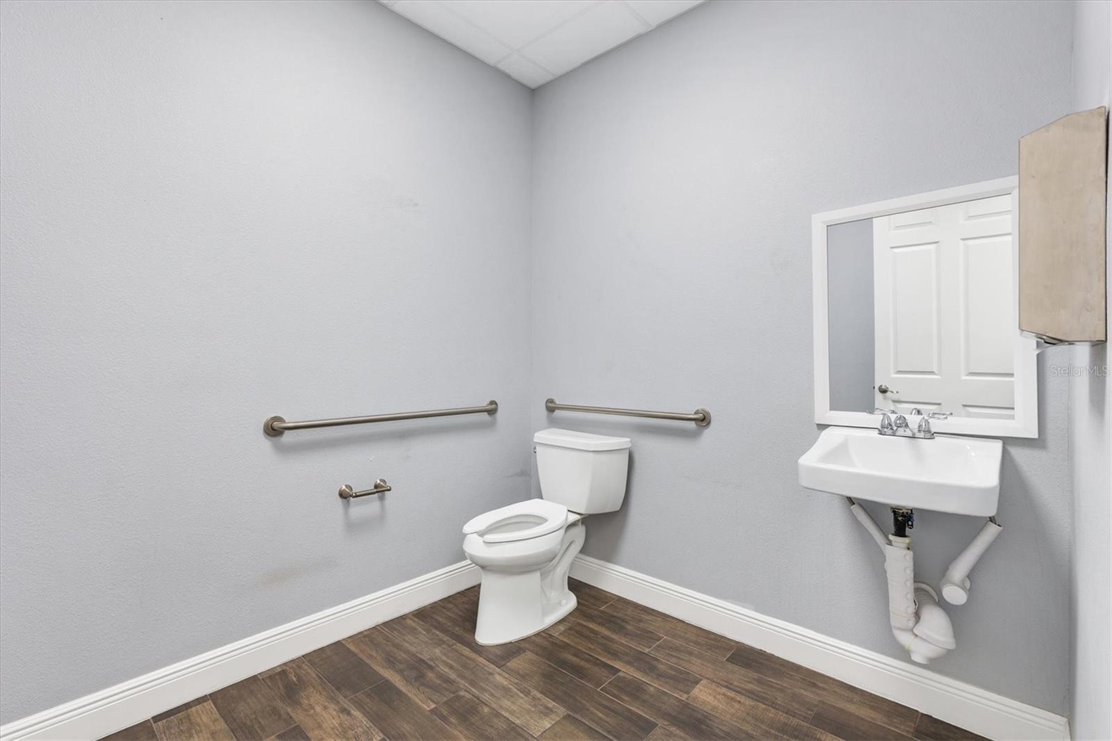 1818 GREENLEAF LN, LEESBURG, FL, 34748