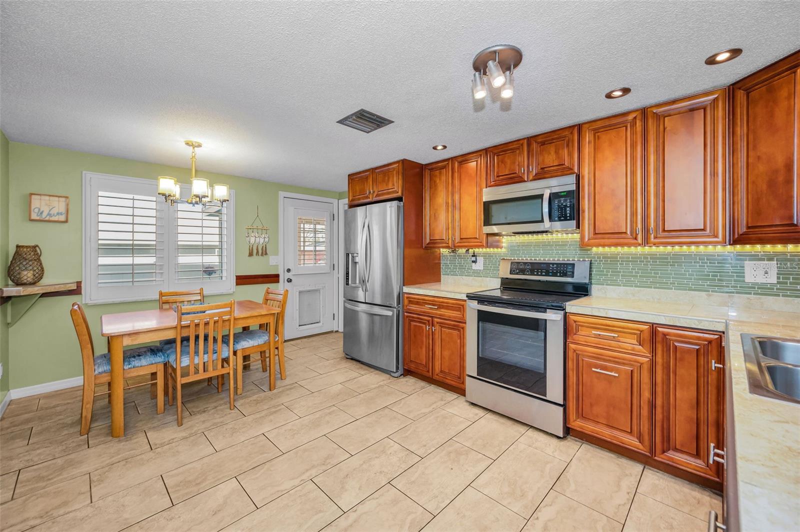 1000 CRANE CT, DUNEDIN, FL, 34698