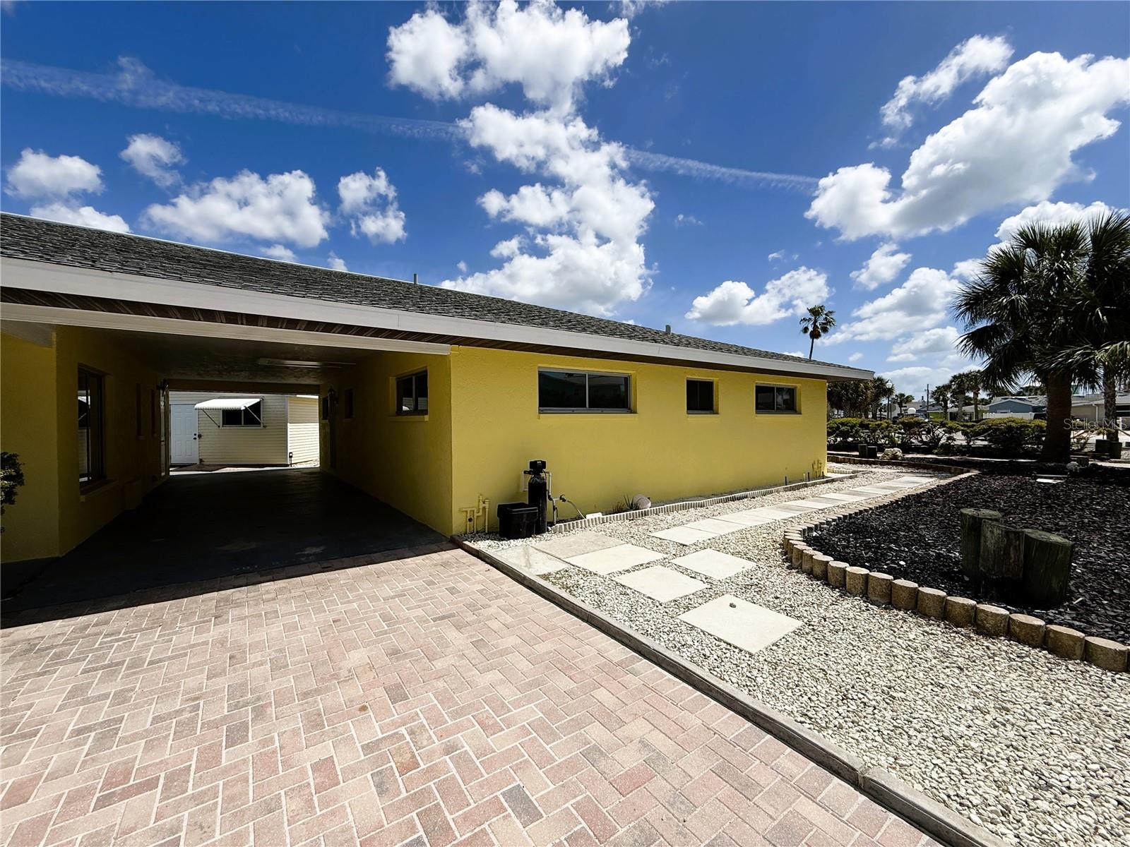 500 140TH AVE E, MADEIRA BEACH, FL, 33708