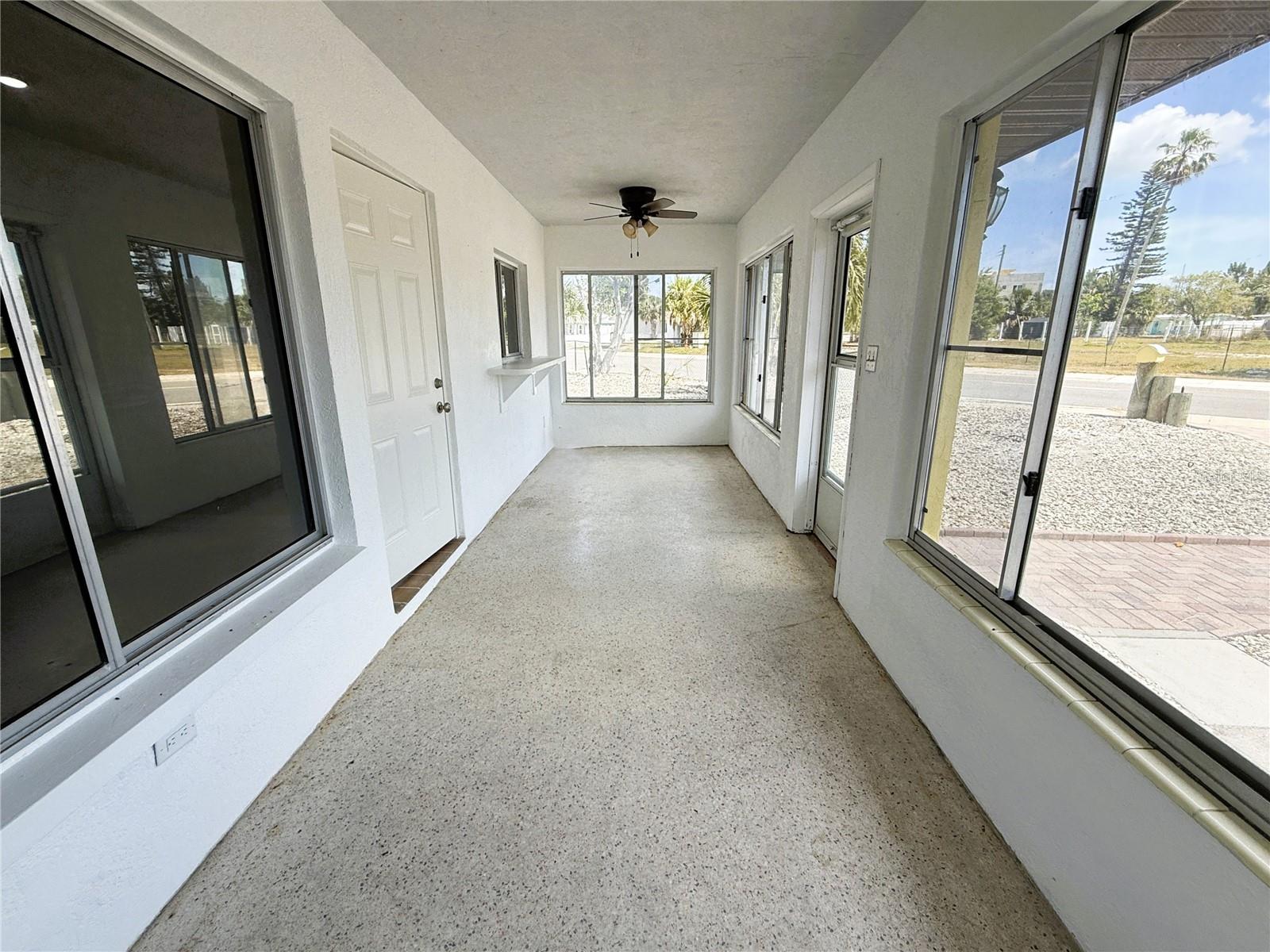 500 140TH AVE E, MADEIRA BEACH, FL, 33708