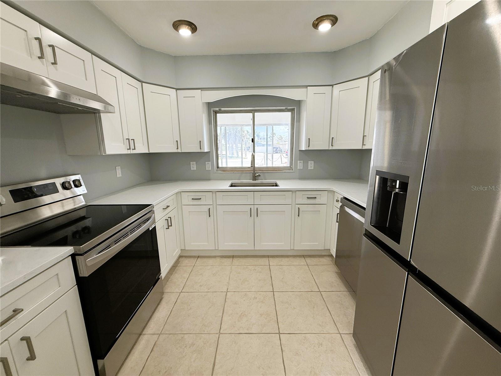 500 140TH AVE E, MADEIRA BEACH, FL, 33708