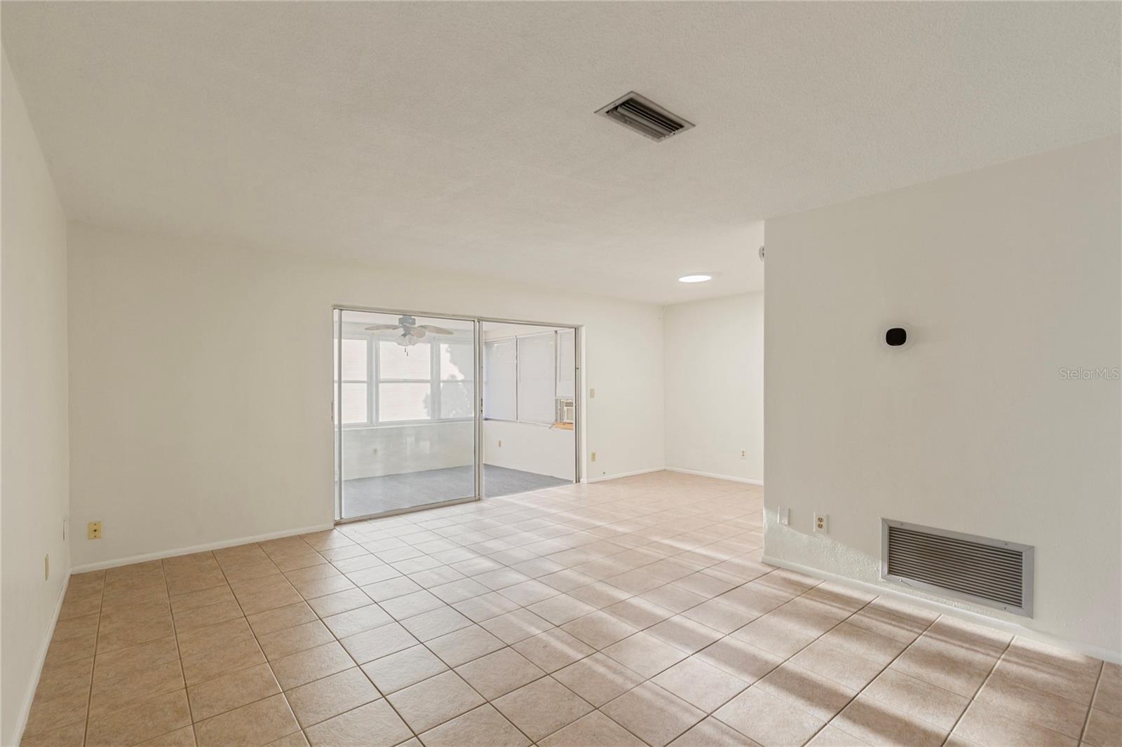 1248 LAZY LAKE RD W, DUNEDIN, FL, 34698