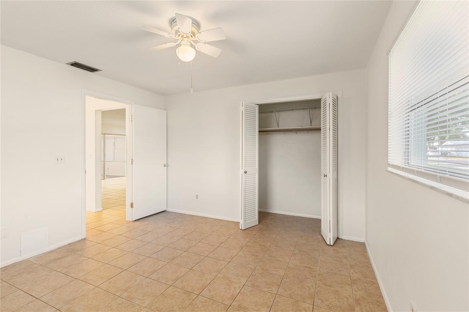 1248 LAZY LAKE RD W, DUNEDIN, FL, 34698