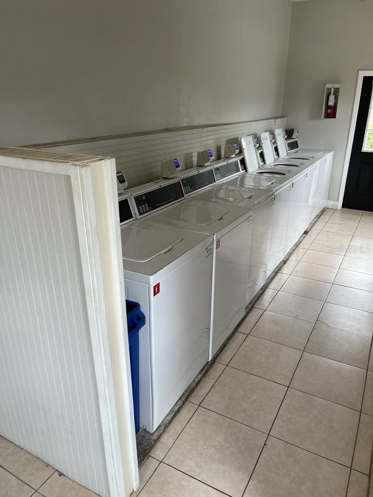 5325 CURRY FORD RD #B101, ORLANDO, FL, 32812