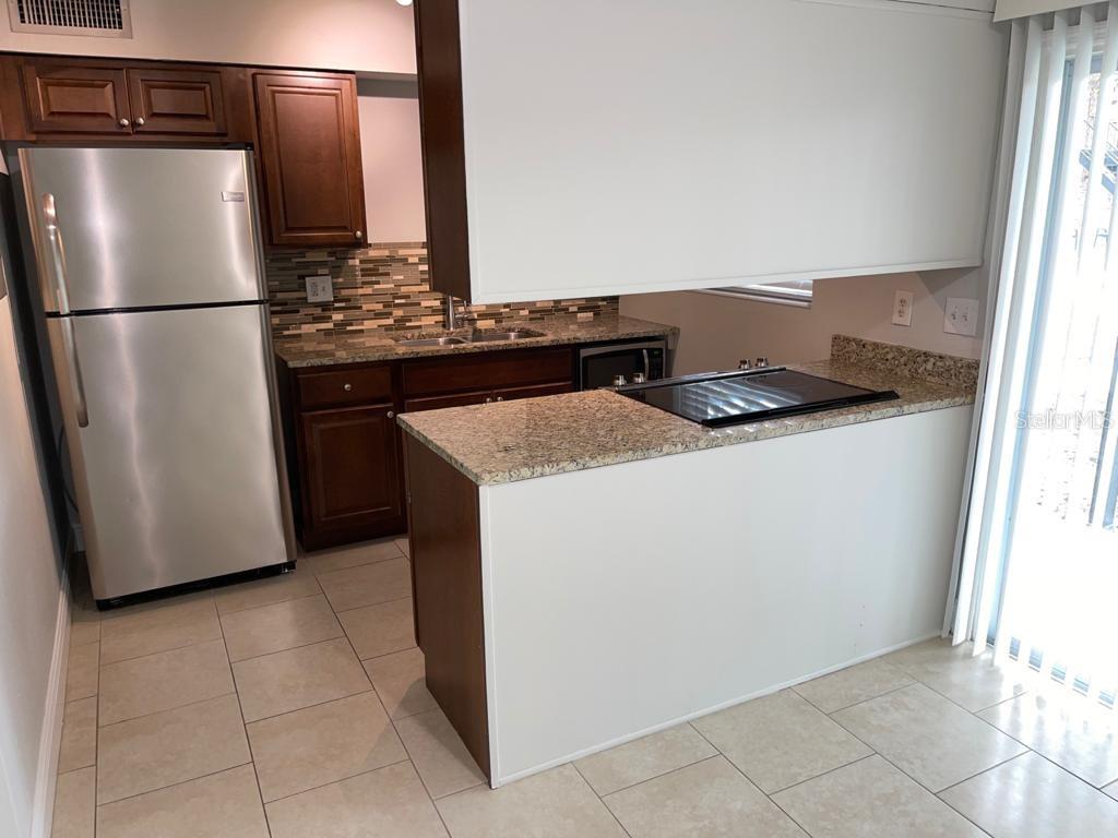 5325 CURRY FORD RD #B101, ORLANDO, FL, 32812