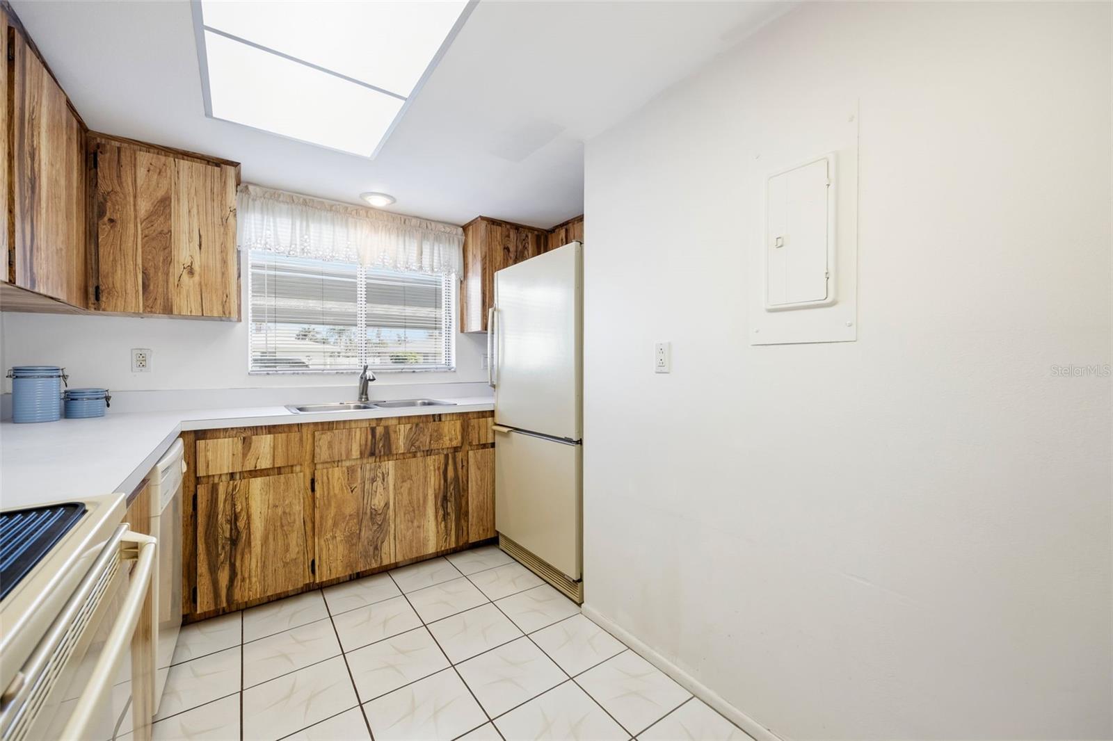 1322 SE 40TH ST #2, CAPE CORAL, FL, 33904