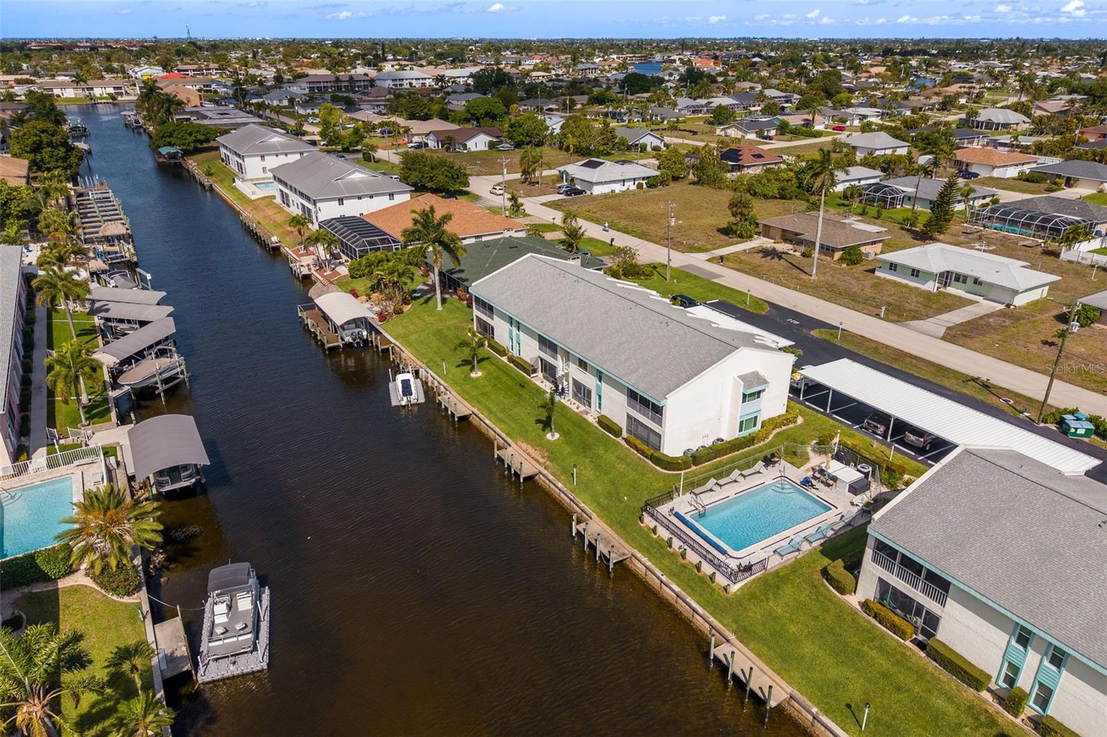 1322 SE 40TH ST #2, CAPE CORAL, FL, 33904