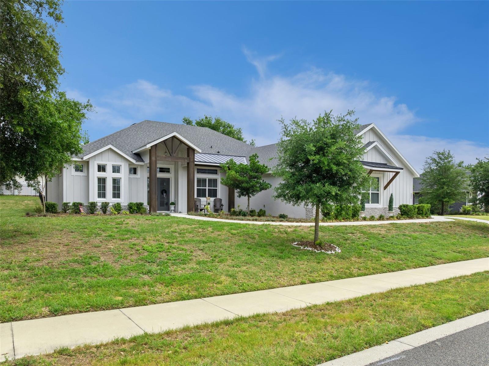 221 TWO LAKES LN, EUSTIS, FL, 32726