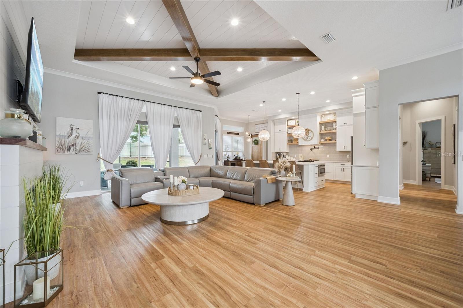 221 TWO LAKES LN, EUSTIS, FL, 32726