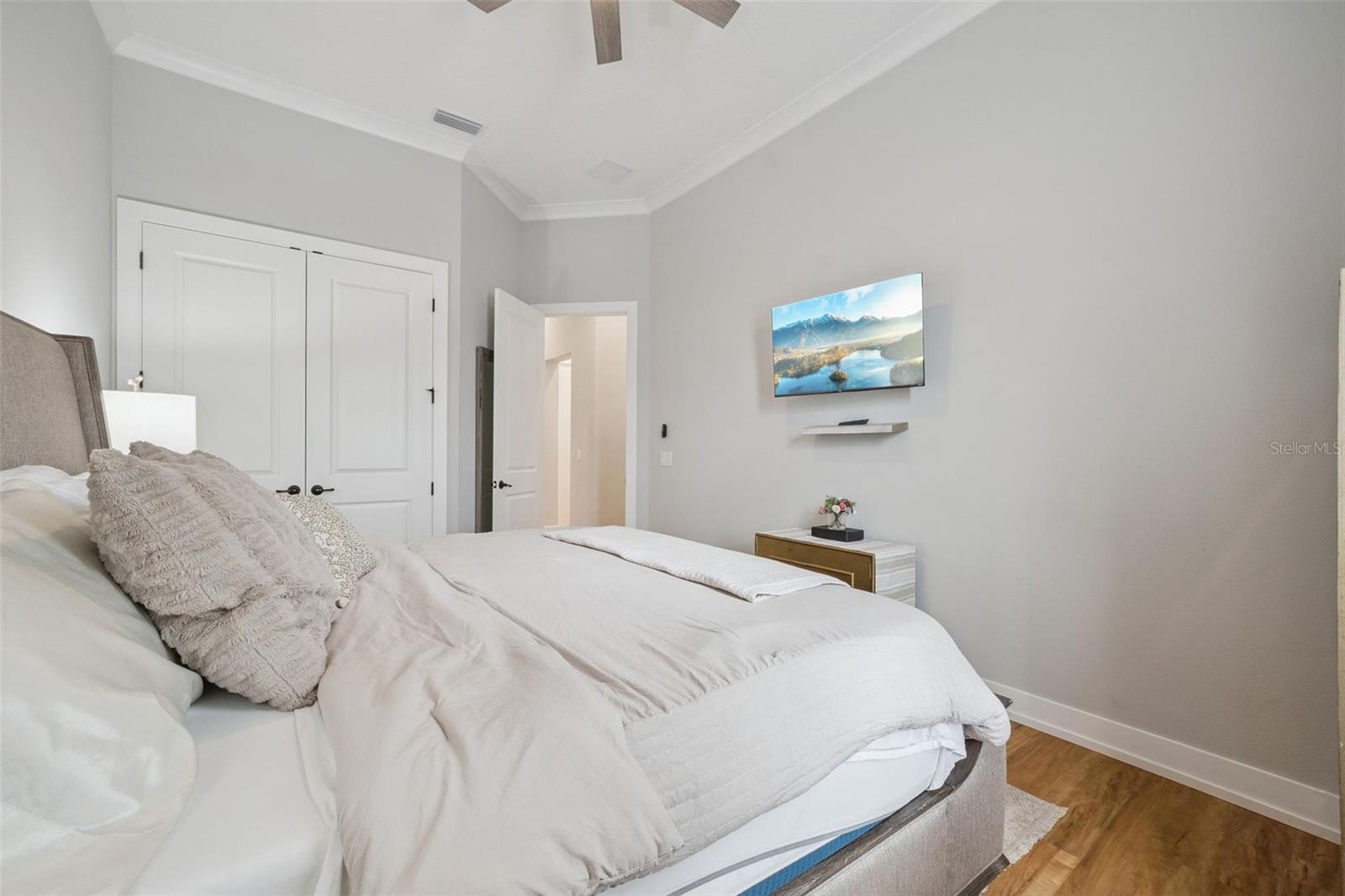 221 TWO LAKES LN, EUSTIS, FL, 32726