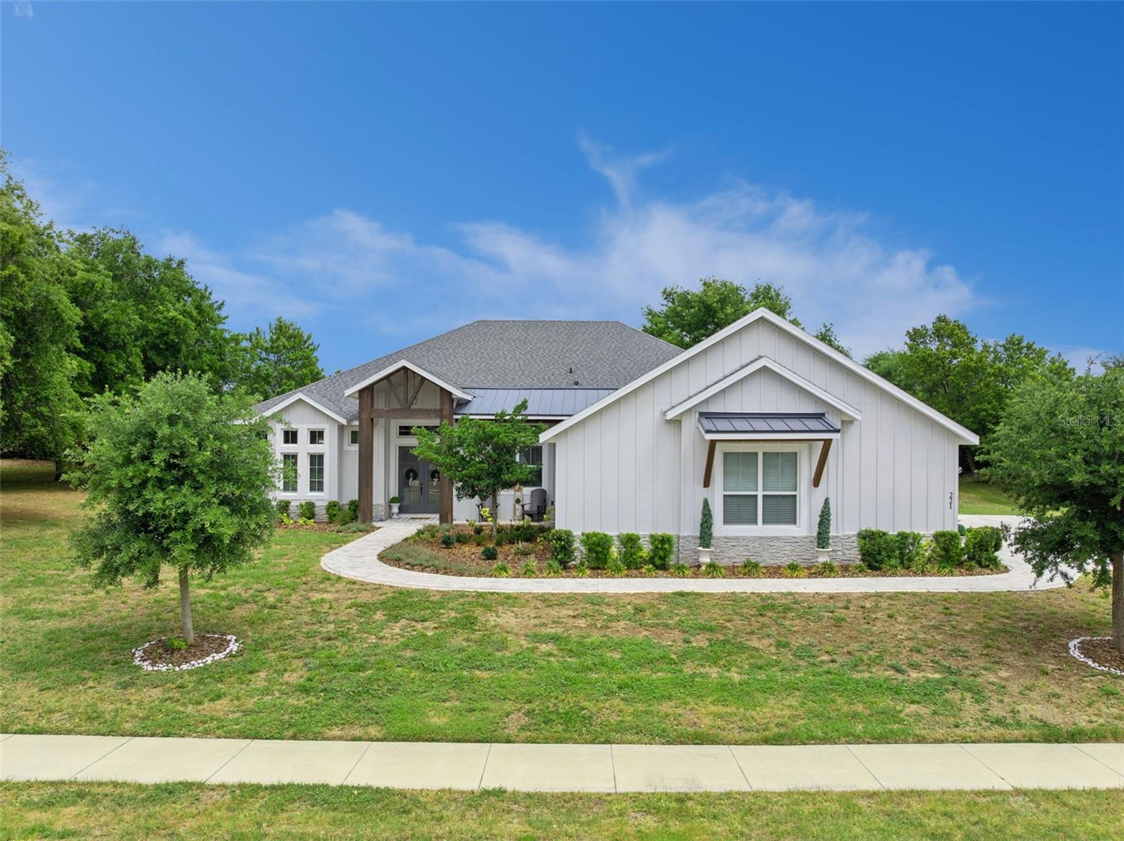 221 TWO LAKES LN, EUSTIS, FL, 32726