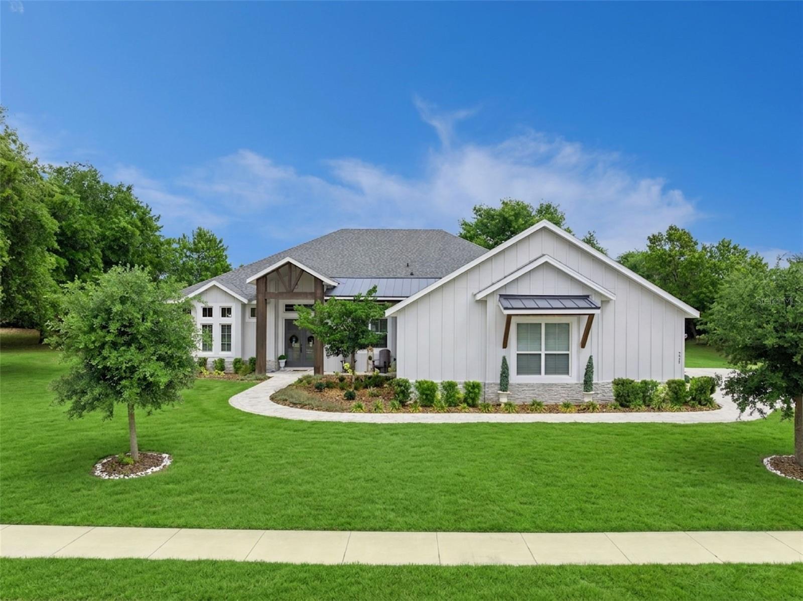 221 TWO LAKES LN, EUSTIS, FL, 32726