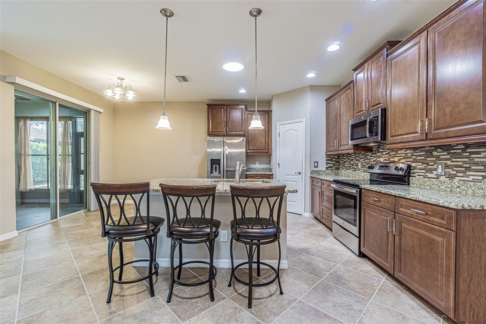 9936 GAP WEDGE DR, SAN ANTONIO, FL, 33576