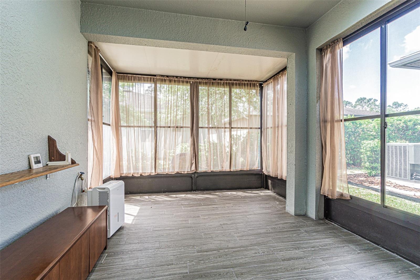 9936 GAP WEDGE DR, SAN ANTONIO, FL, 33576