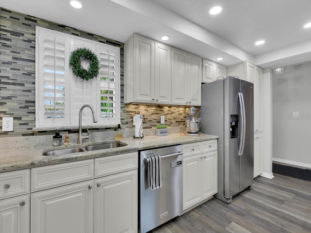 4263 ISLAND CIR #D, FORT MYERS, FL, 33919
