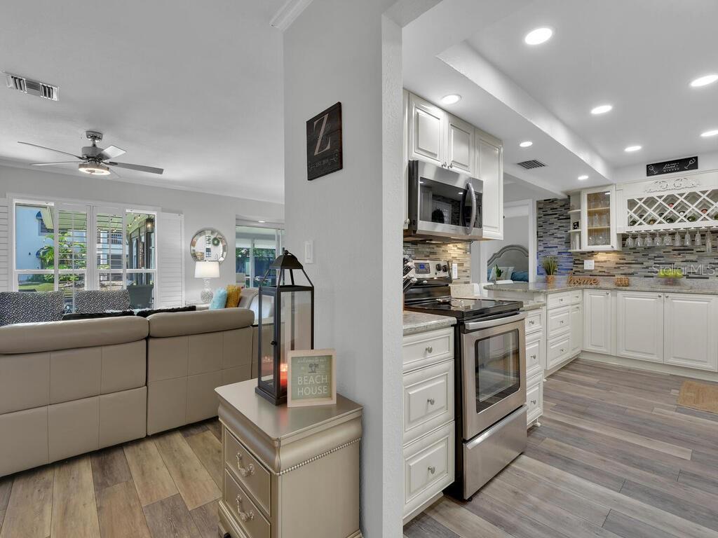 4263 ISLAND CIR #D, FORT MYERS, FL, 33919