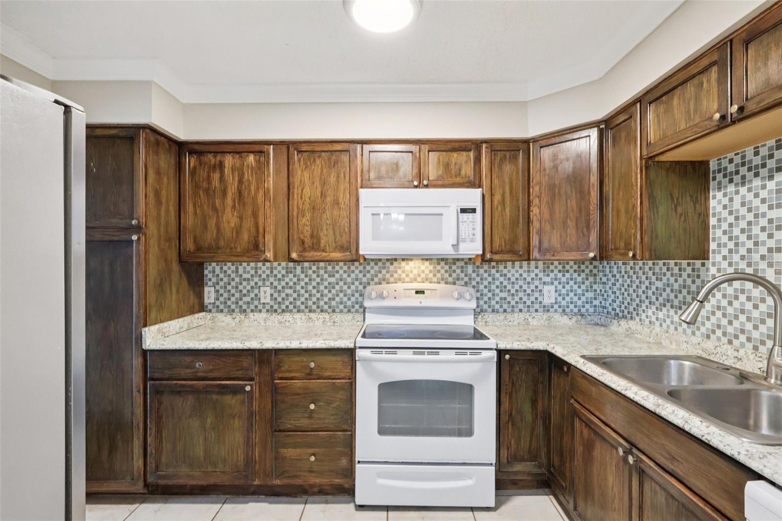 534 ORANGE DR #27, ALTAMONTE SPRINGS, FL, 32701