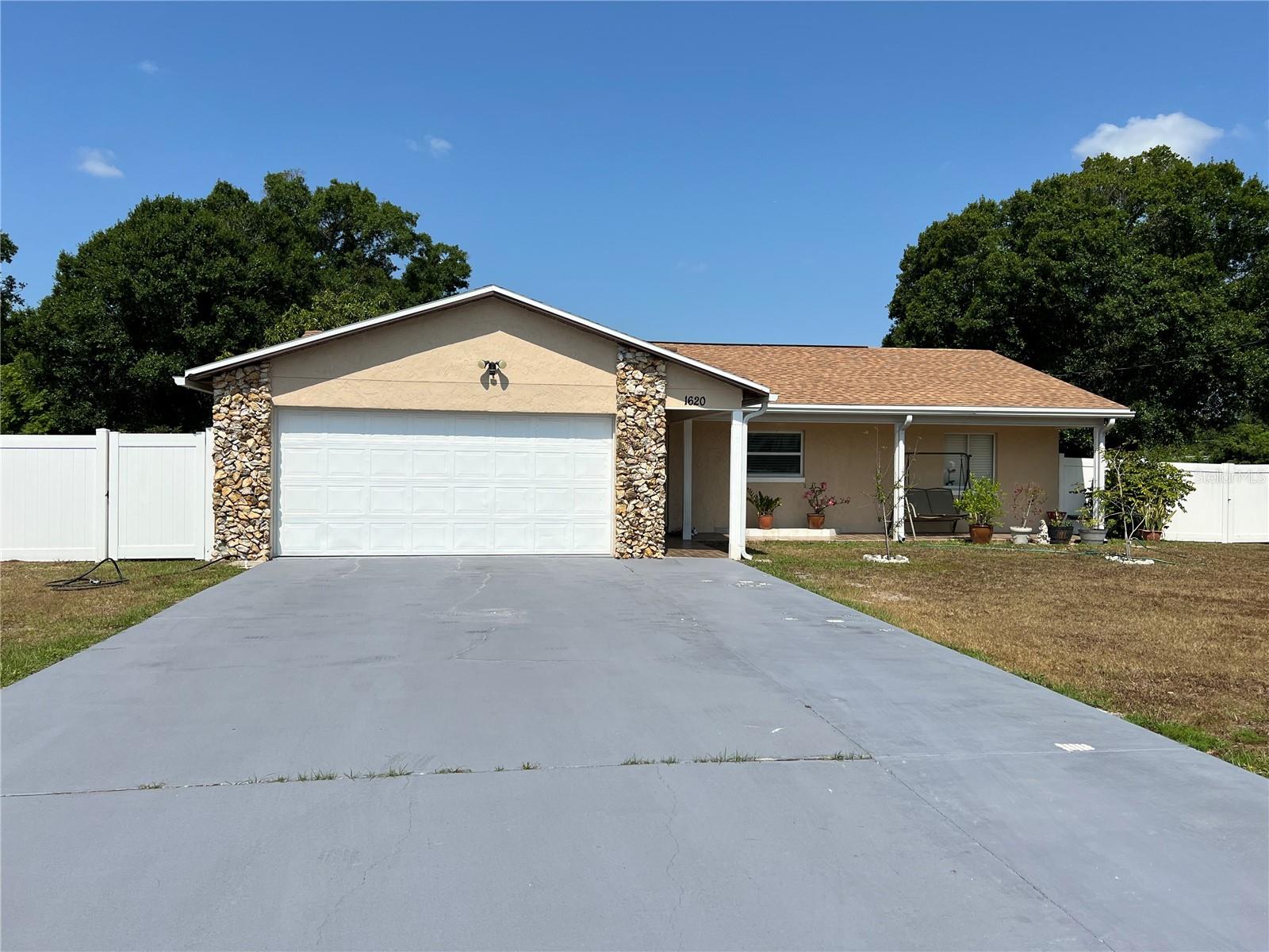 1620 FOXBOWER RD, ORLANDO, FL, 32825