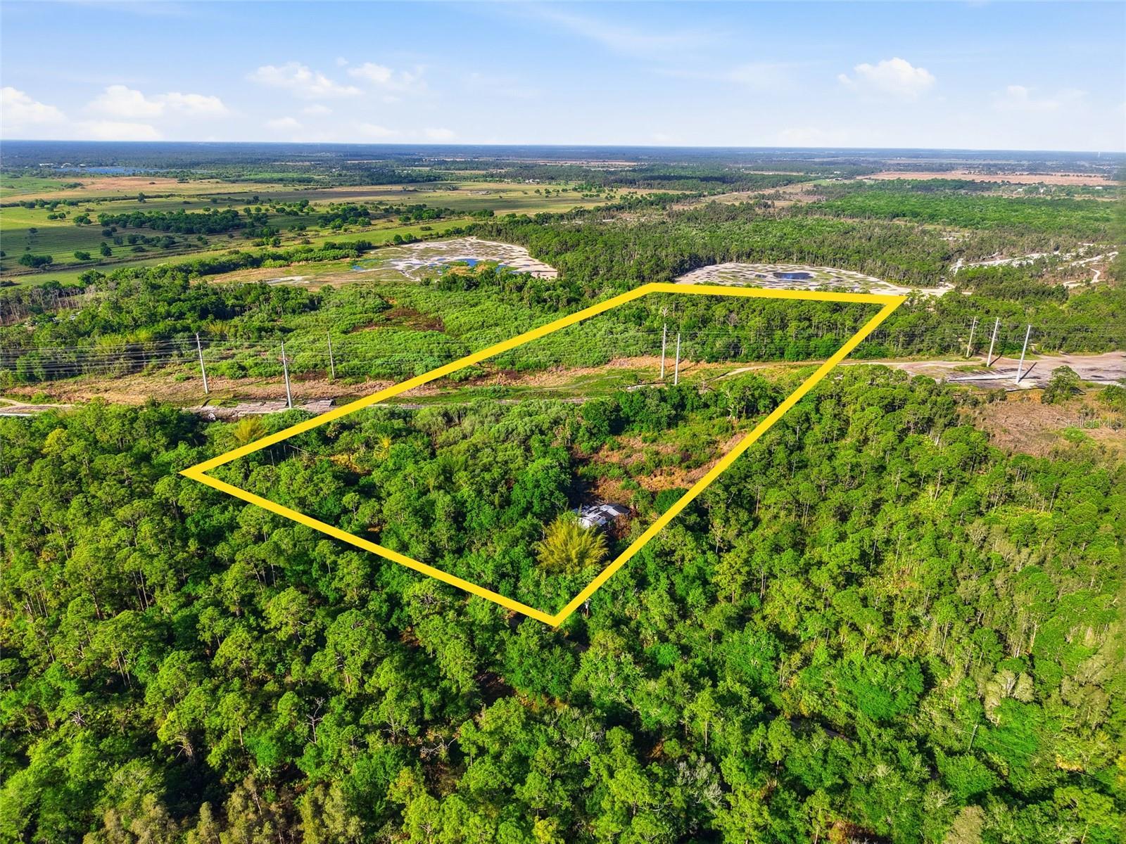 22811 WILLIAMS DR, NORTH FORT MYERS, FL, 33917