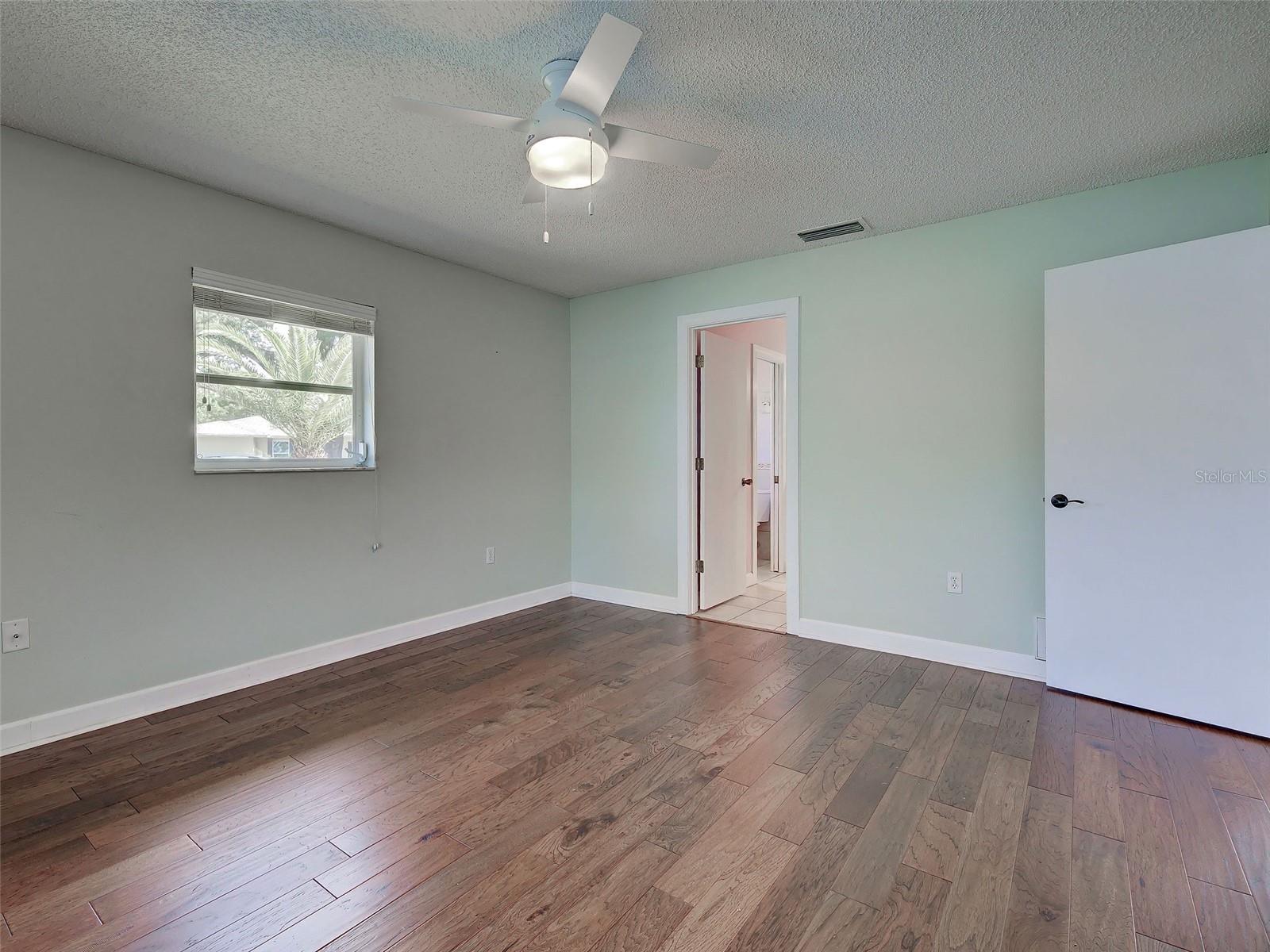 1337 WHISPERING LN, VENICE, FL, 34285